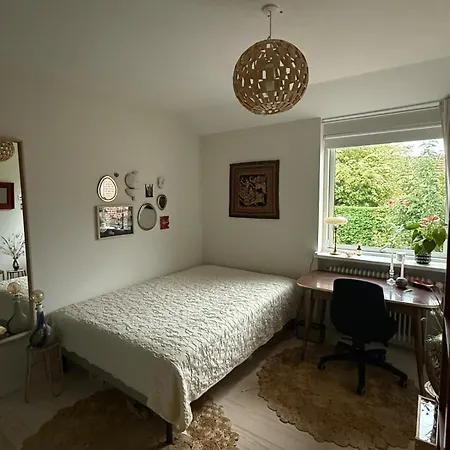 Cozy Near The Σπίτι διακοπών